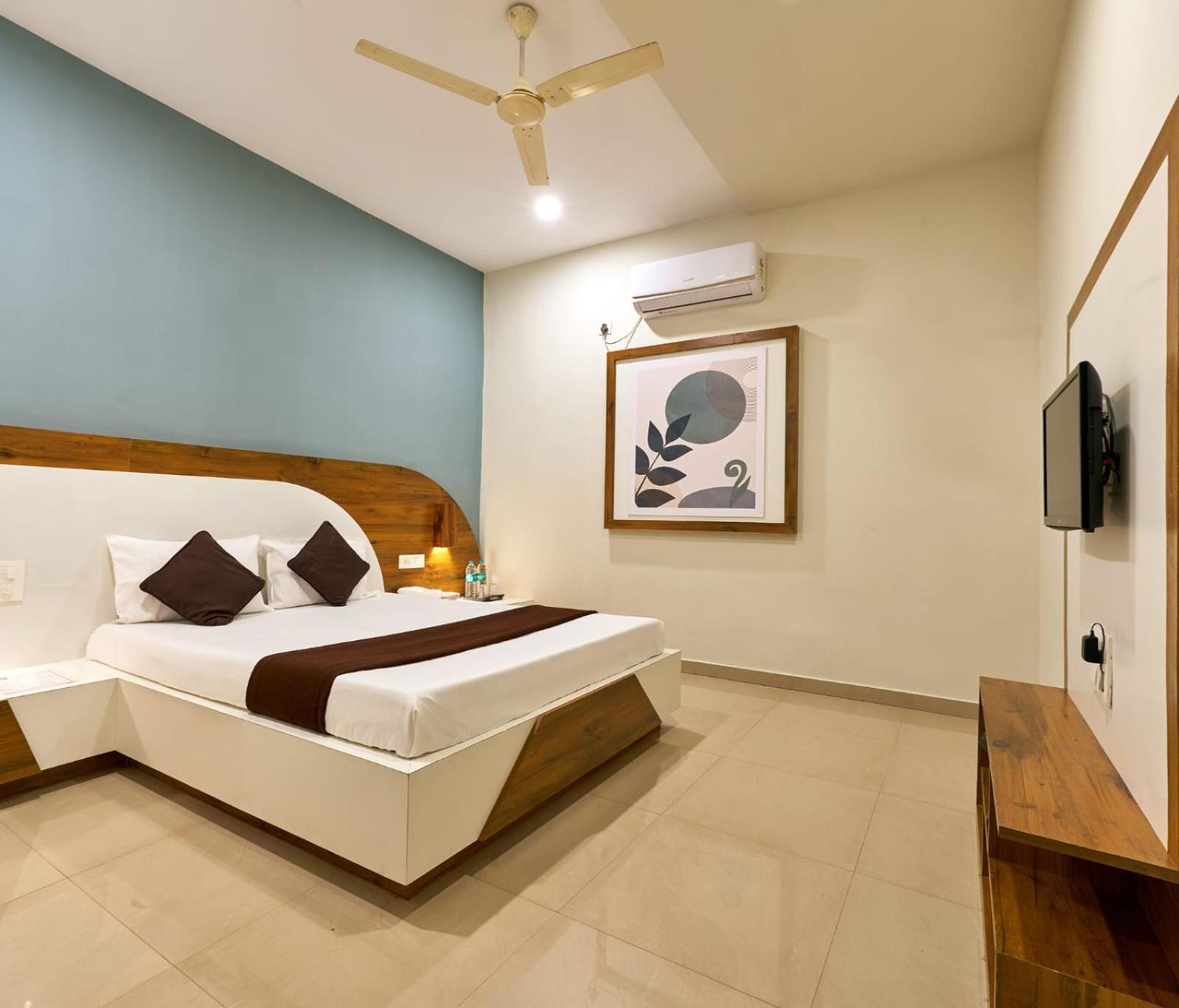 Serenity Resort Panhāla Екстериор снимка