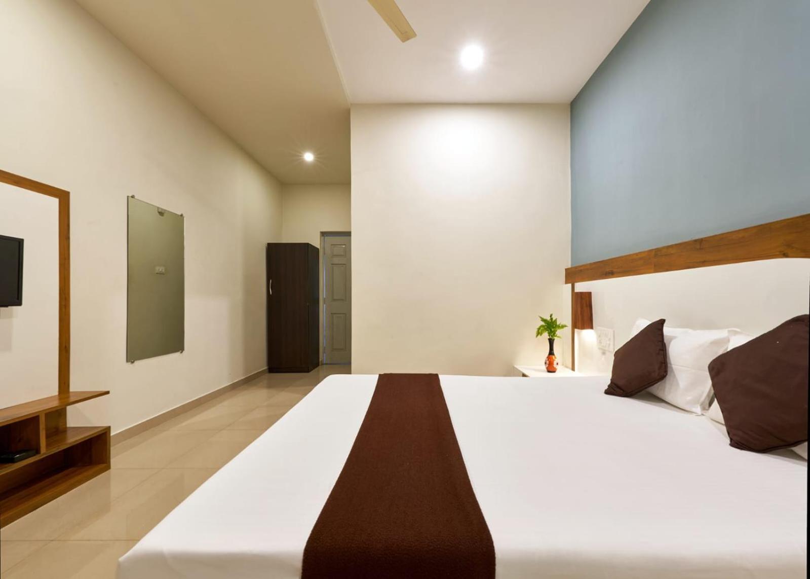 Serenity Resort Panhāla Екстериор снимка