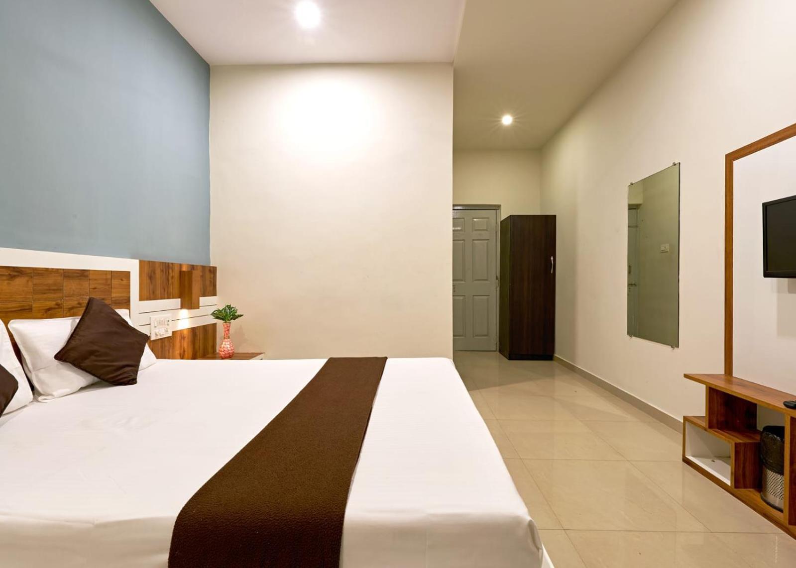 Serenity Resort Panhāla Екстериор снимка