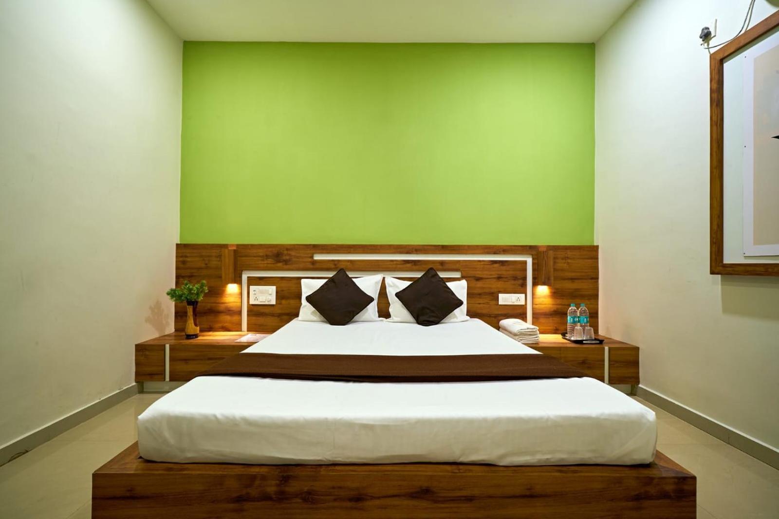 Serenity Resort Panhāla Екстериор снимка