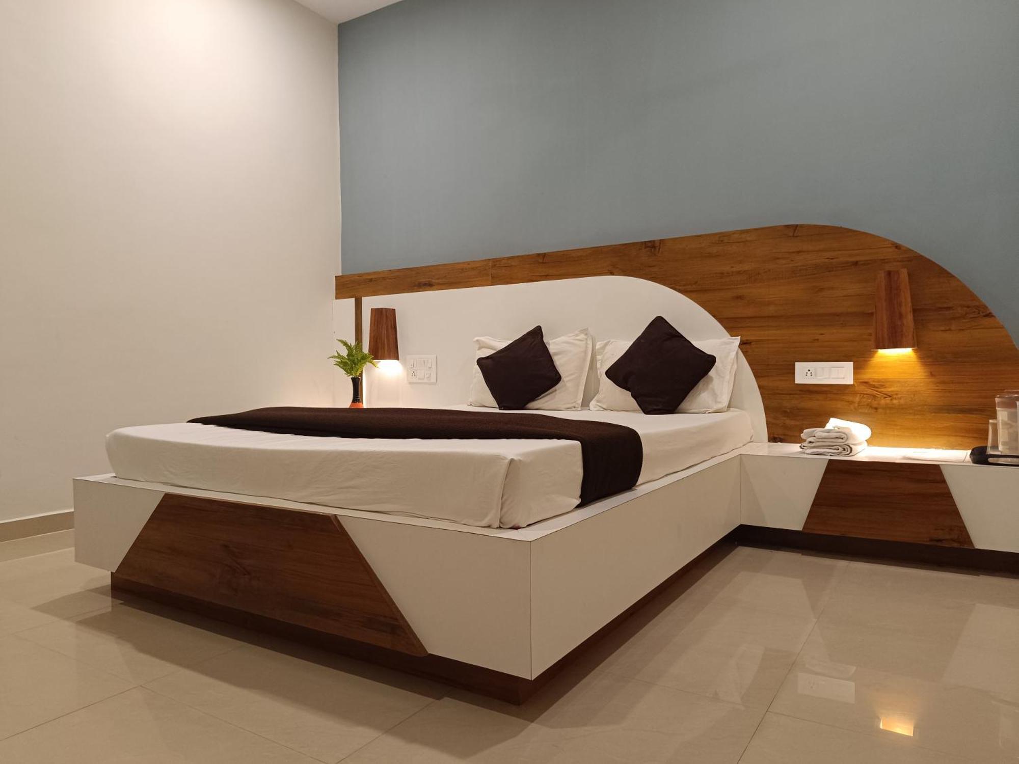 Serenity Resort Panhāla Екстериор снимка